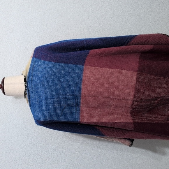 Eddie Bauer Color Block Plaid Inspired Oversize Wrap Wearable Blanket Soft Shawl - Picture 7 of 8